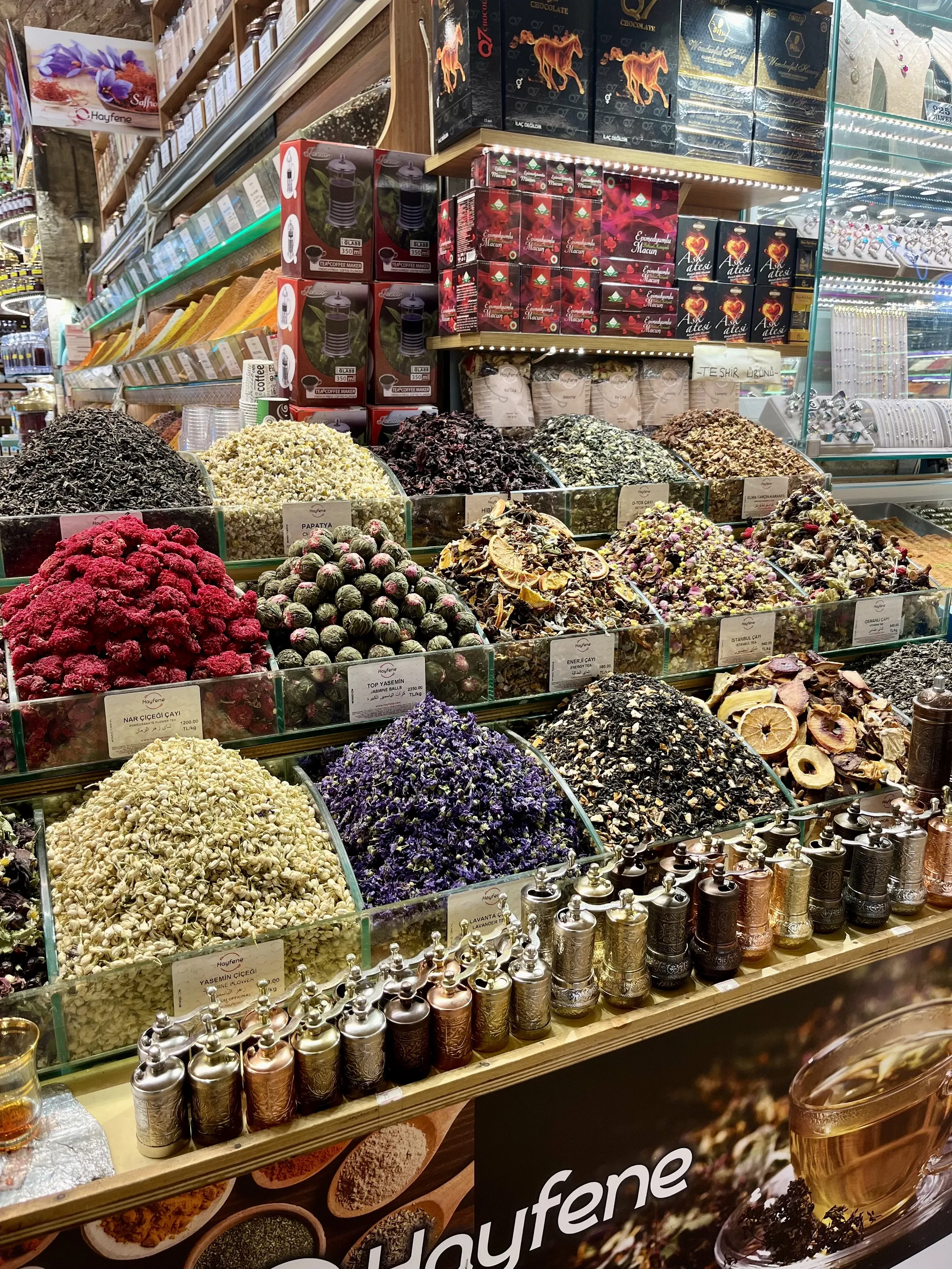 Essential “Travel Hacks” To Make Your Türkiye Holiday Experience Even Better