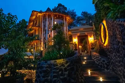 Tira Vilagna Suites & Spa