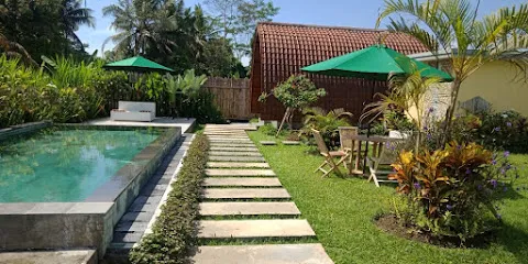 Kubu Selat Villa And Glamping