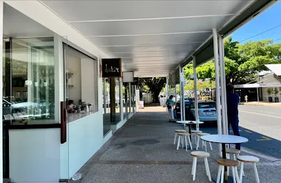 Dicki’S Plant Based Cafe