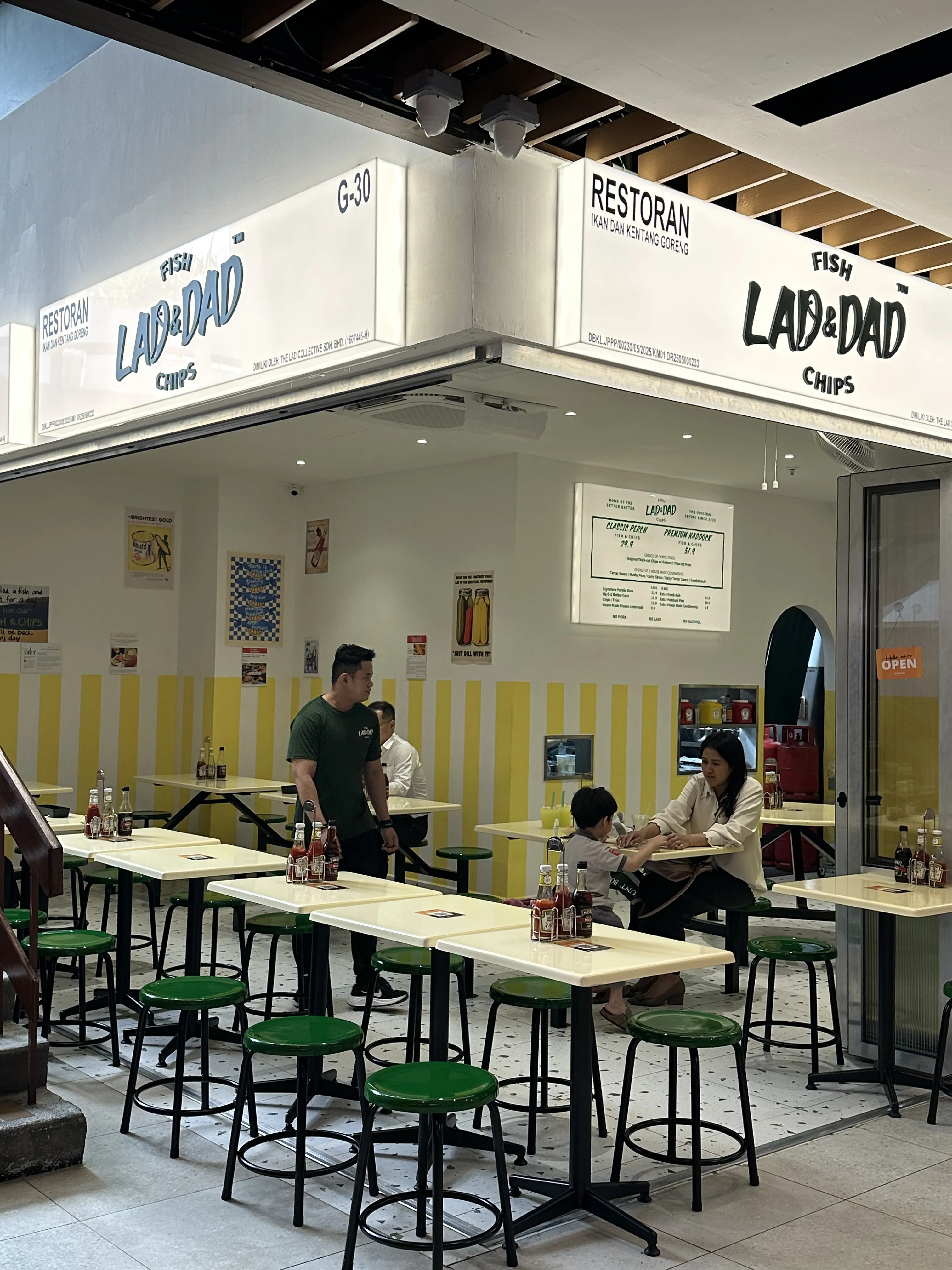 Lad & Dad at Wisma Cosway, Kuala Lumpur