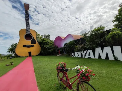 Suriyaland Pattaya