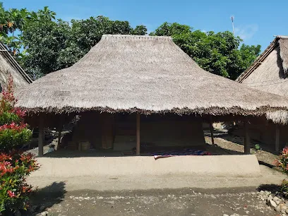 Traditional Kampung Ende