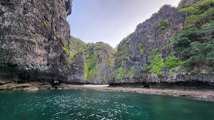 Wang Long Bay