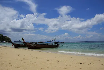 Phak Nam Bay