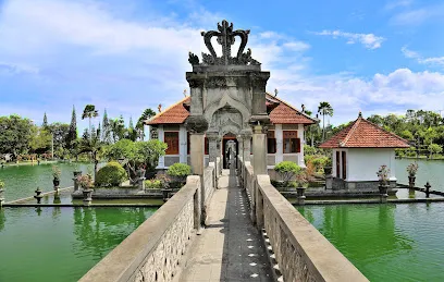 Royal Palace On The Water