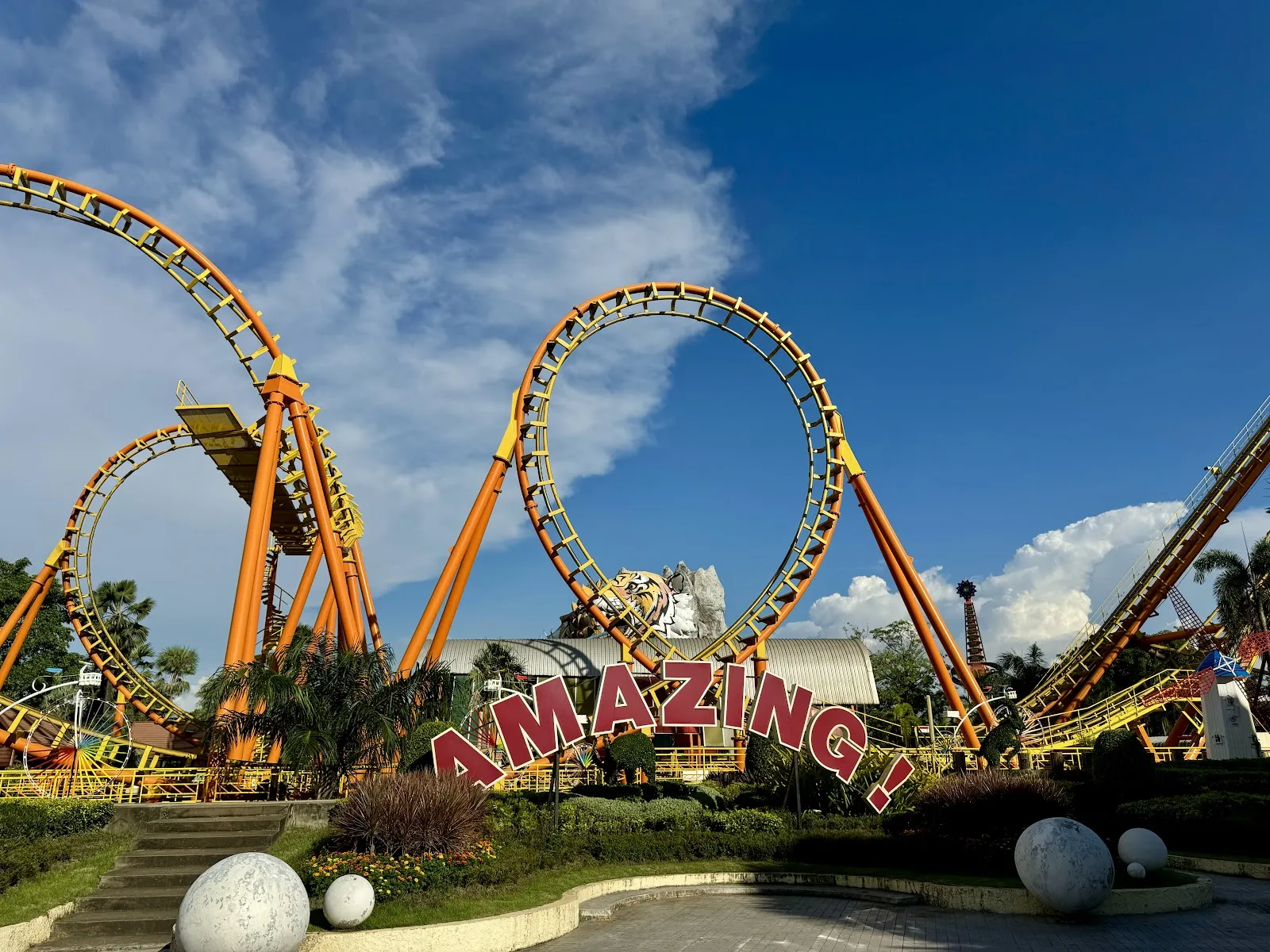 Siam Amazing Park