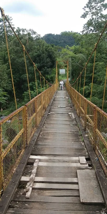 Jembatan Kuning Tukad Yeh Unda