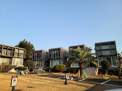 Donnaeko Pension