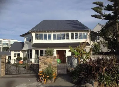 Cave Rock Guest House