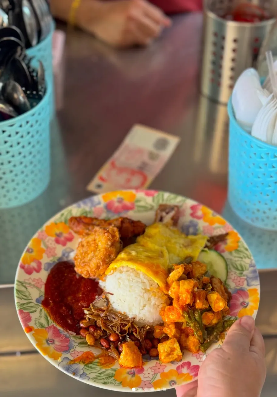bugis halal food guide