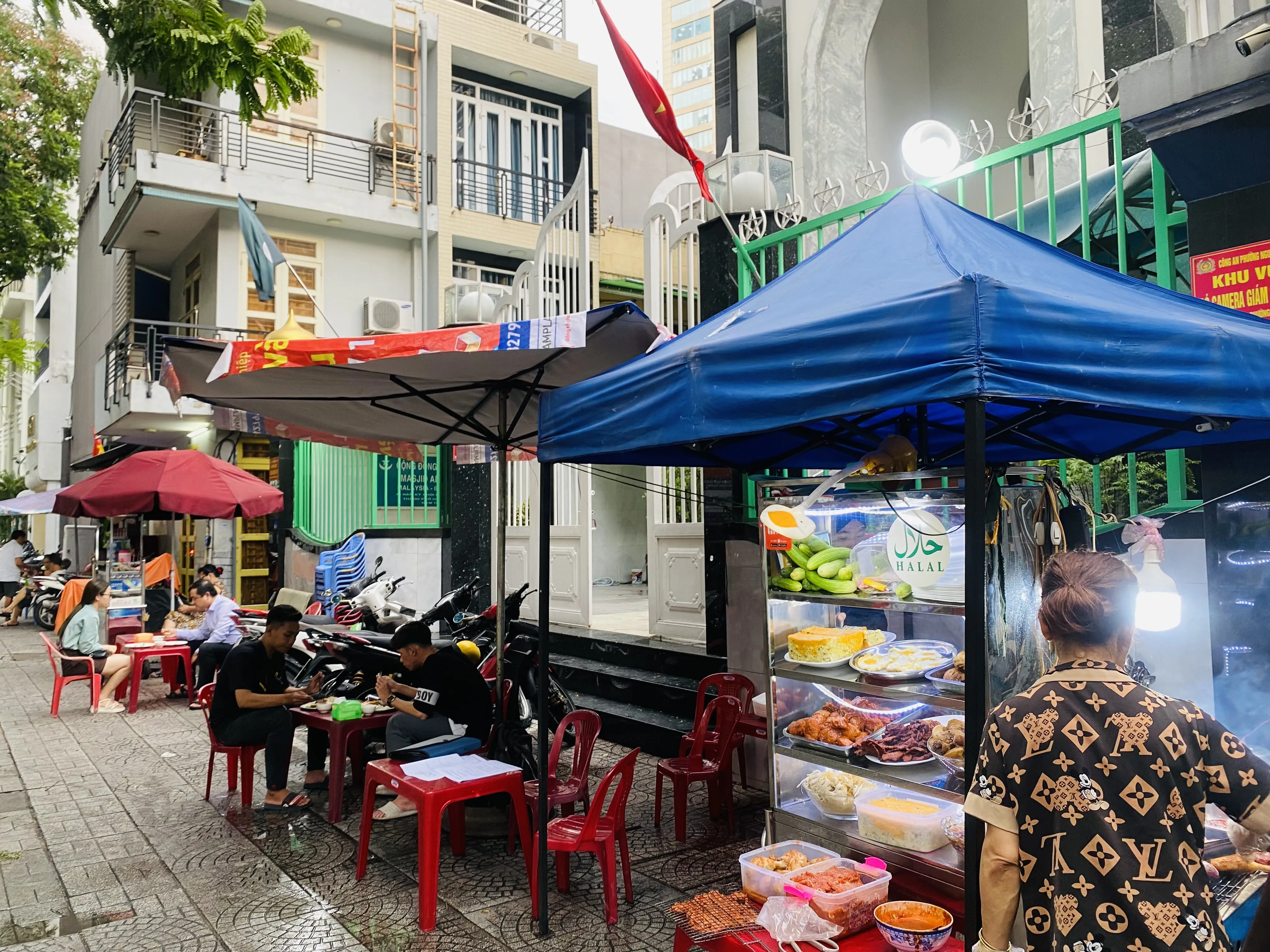 Quán Cơm Tấm Halal