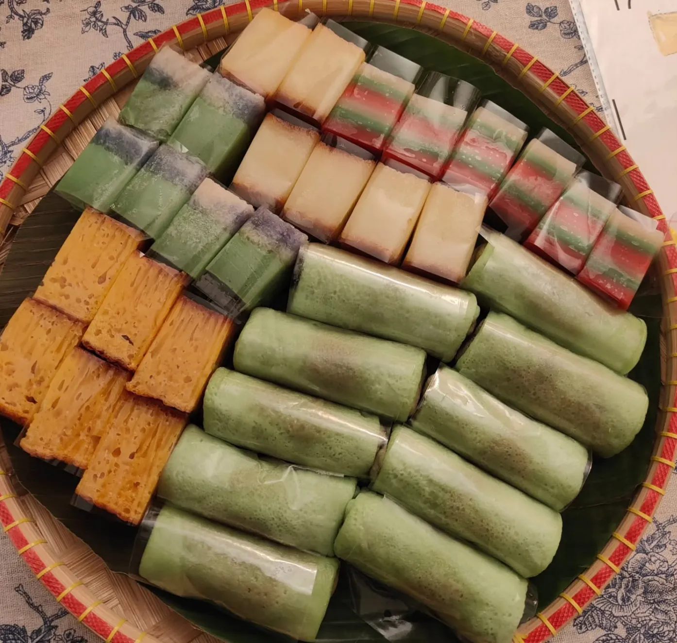 halal kuih raya singapore