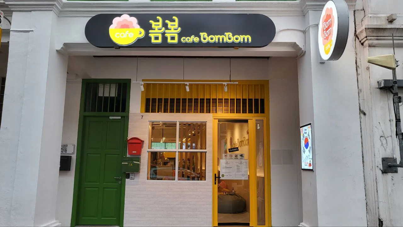 Cafe BomBom, Jln Klapa