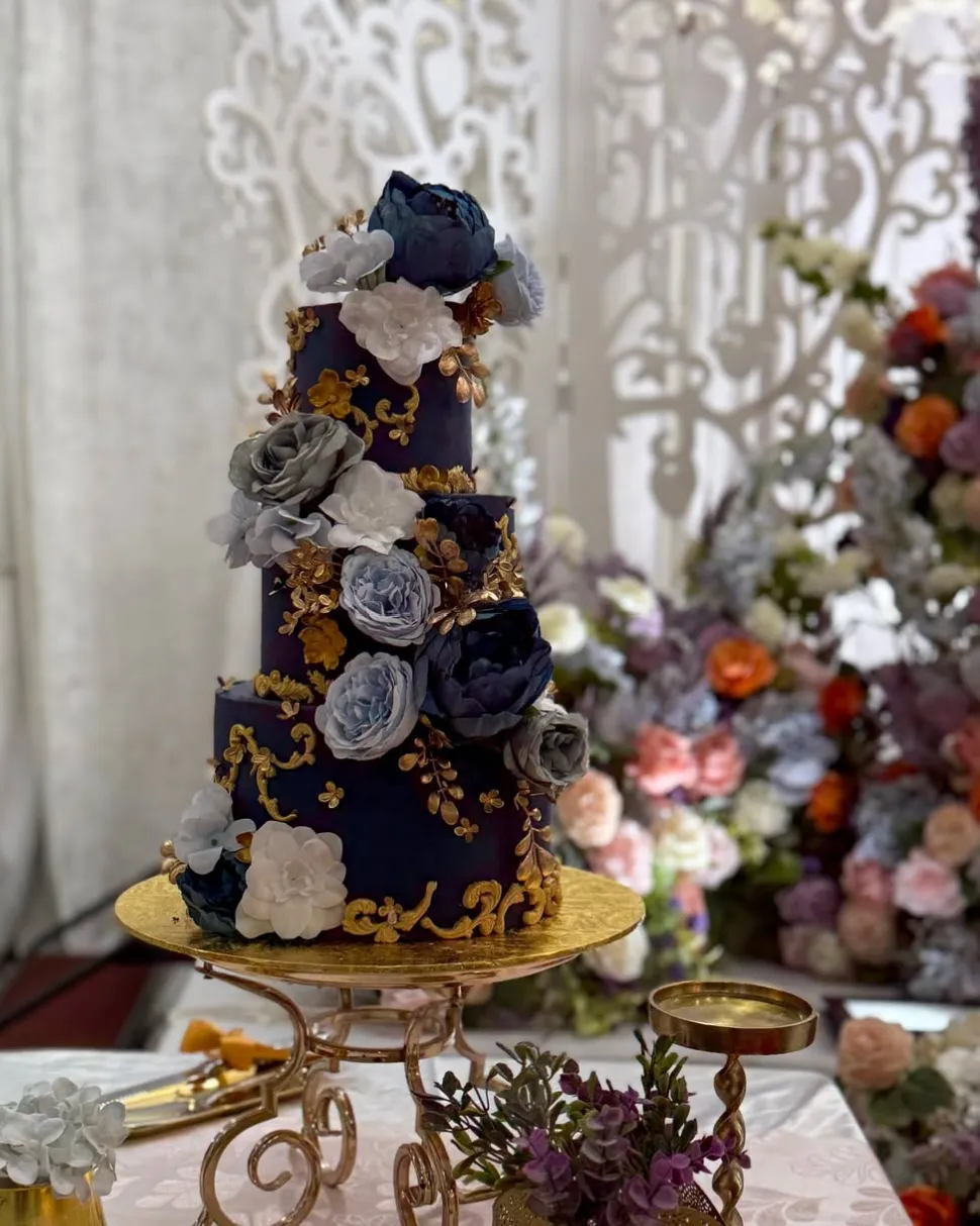 Halal wedding cake Singapore