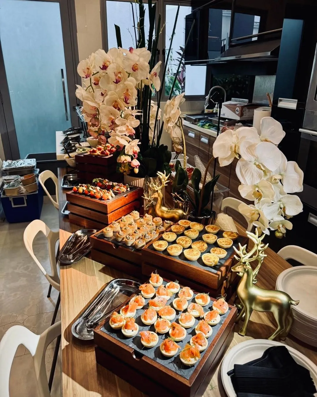 Charlie's Catering