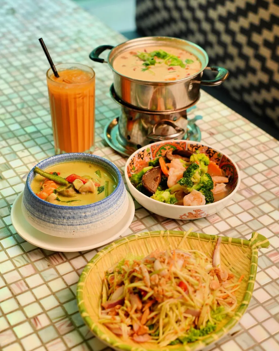 halal thai food singapore