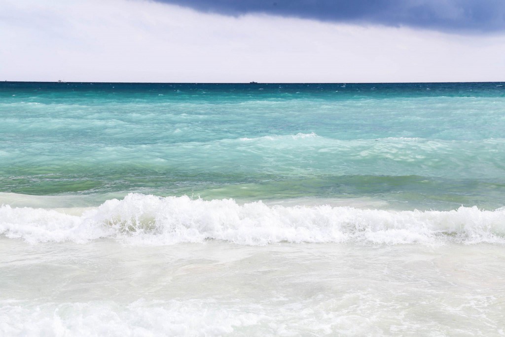 Boracay Seawaves