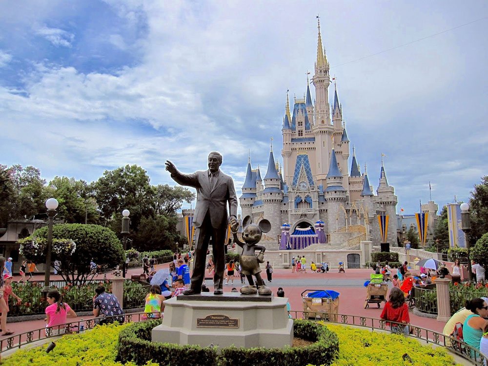Disneyworld-California-Florida